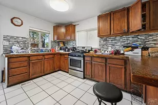 403 S 15th St, Rocky Ford, CO 81067 - Photo 8