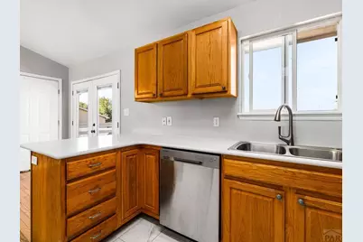 662 S Granby Lane, Pueblo West, CO 81007 - Photo 10