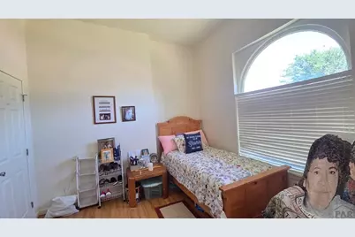 616 W 10th St, Pueblo, CO 81003 - Photo 8
