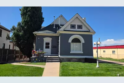 616 W 10th St, Pueblo, CO 81003 - Photo 1