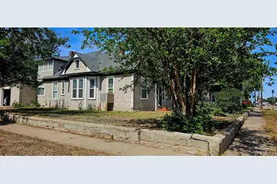 121 E 1st St, Manzanola, CO 81058 - Photo 2