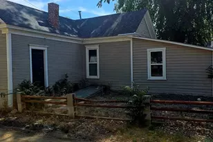 121 E 1st St, Manzanola, CO 81058 - Photo 14