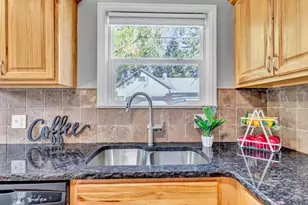 1617 E Kiowa St, Colorado Springs, CO 80909 - Photo 12