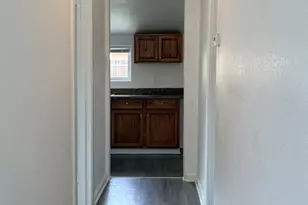 1111 E 6th St, Pueblo, CO 81001 - Photo 4