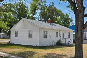 405 Ash Ave, Las Animas, CO 81054 - Photo 2