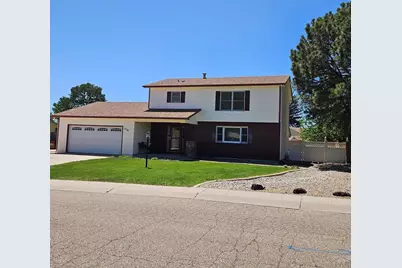 2114 Rangeview Dr, Pueblo, CO 81008 - Photo 2