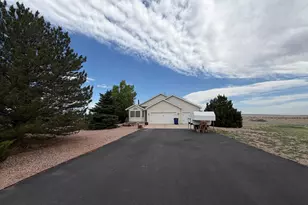 431 W Bywood Ct, Pueblo West, CO 81007 - Photo 1