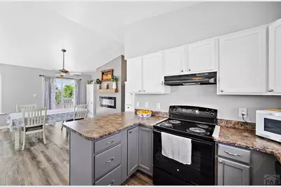 34 E Bonanza Dr, Pueblo West, CO 81007 - Photo 4