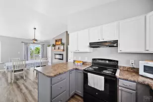 34 E Bonanza Dr, Pueblo West, CO 81007 - Photo 4