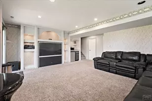 1702 Kingsroyal Blvd, Pueblo, CO 81005 - Photo 26