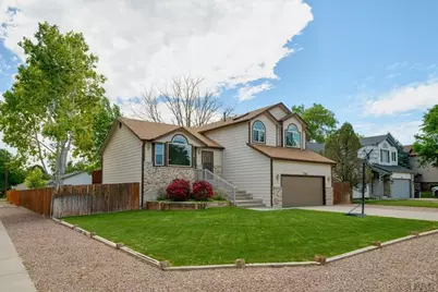 1702 Kingsroyal Blvd, Pueblo, CO 81005 - Photo 40