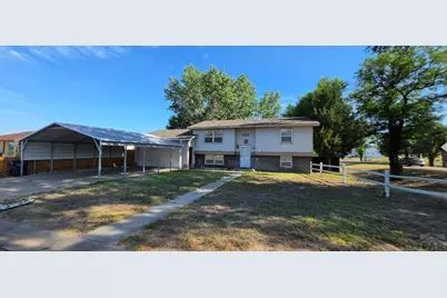 306 Hackberry St, Lamar, CO 81052 - Photo 1