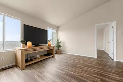 3222 W 18th St, Pueblo, CO 81003 - Photo 8