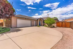 3605 Bison Ln, Pueblo, CO 81005 - Photo 2
