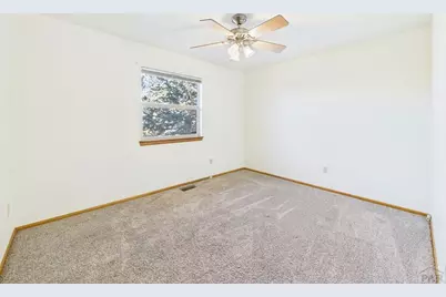 21 S Golfwood Dr W, Pueblo West, CO 81007 - Photo 22