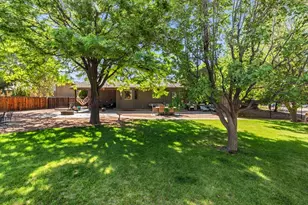 49 S Acacia Dr, Pueblo West, CO 81007 - Photo 38