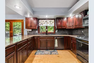 49 S Acacia Dr, Pueblo West, CO 81007 - Photo 10