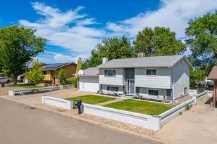 1256 20 1/2 Ln, Pueblo, CO 81006 - Photo 2