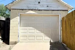 945 Elm St, Pueblo, CO 81004 - Photo 16