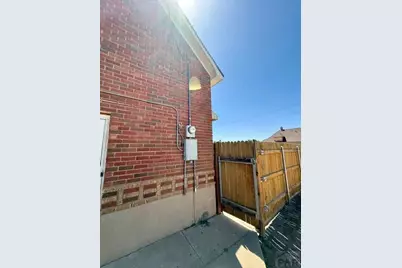 945 Elm St, Pueblo, CO 81004 - Photo 16