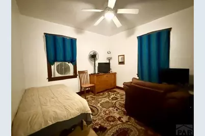 945 Elm St, Pueblo, CO 81004 - Photo 10