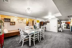 1095 W Broken Bow Dr, Pueblo West, CO 81007 - Photo 28