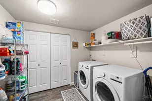 1095 W Broken Bow Dr, Pueblo West, CO 81007 - Photo 32