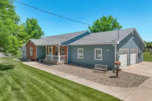 1548 Grand Ave, Canon City, CO 81212 - Photo 2