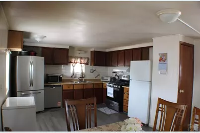 835 Aspen Circle, Pueblo, CO 81006 - Photo 2