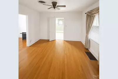 706 Topeka Ave, Pueblo, CO 81006 - Photo 4
