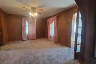 608 W 4th St, Walsenburg, CO 81089 - Photo 6