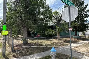 1437 E 4th St, Pueblo, CO 81001 - Photo 2