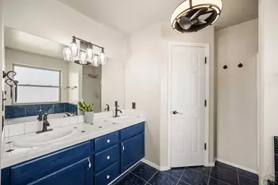 2011 Sundance Dr, Pueblo, CO 81008 - Photo 28