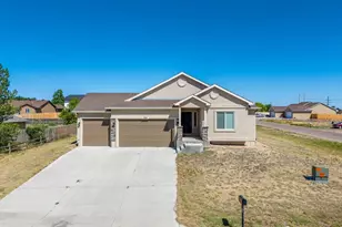 395 W Coral Dr, Pueblo West, CO 81007 - Photo 1
