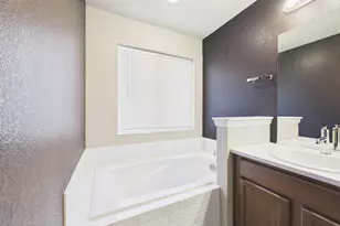 395 W Coral Dr, Pueblo West, CO 81007 - Photo 24