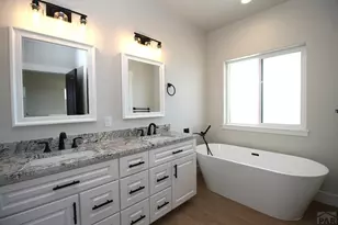 1009 S Oak Valley Dr, Pueblo West, CO 81007 - Photo 20