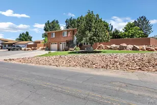 846 S Palomar Dr, Pueblo West, CO 81007 - Photo 2