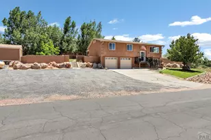846 S Palomar Dr, Pueblo West, CO 81007 - Photo 32