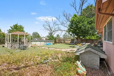 129 E Beshoar Dr, Pueblo West, CO 81007 - Photo 8