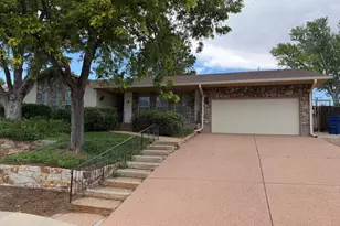 14 Briargate Pl, Pueblo, CO 81001 - Photo 2