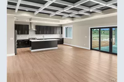 379 S Siesta Dr, Pueblo, CO 81007 - Photo 8