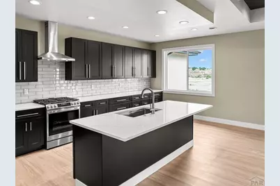 379 S Siesta Dr, Pueblo, CO 81007 - Photo 6