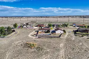 831 E Paseo Dorado Dr, Pueblo West, CO 81007 - Photo 54