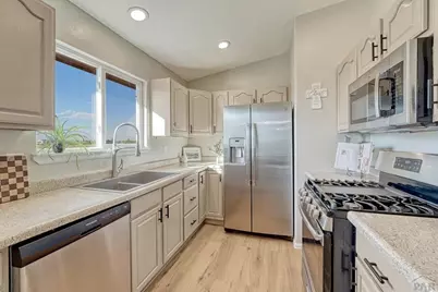 831 E Paseo Dorado Dr, Pueblo West, CO 81007 - Photo 14