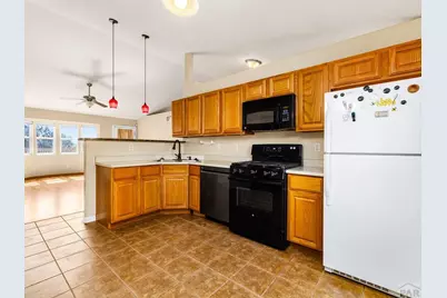 837 S McCoy Dr, Pueblo West, CO 81007 - Photo 6