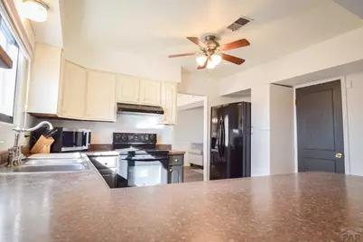 45 Verdosa Dr, Pueblo, CO 81005 - Photo 16
