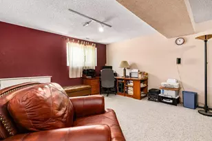 3708 Azalea St, Pueblo, CO 81005 - Photo 10