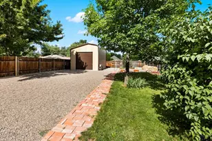 912 Madison St, Canon City, CO 81212 - Photo 36