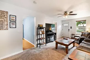 912 Madison St, Canon City, CO 81212 - Photo 10