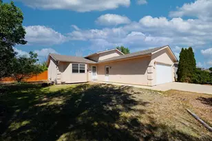 299 S Falcon Dr, Pueblo, CO 81007 - Photo 2
